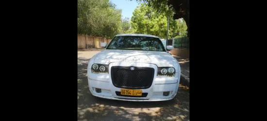 للبيع كلايسلر c300 موديل 2007 - 2