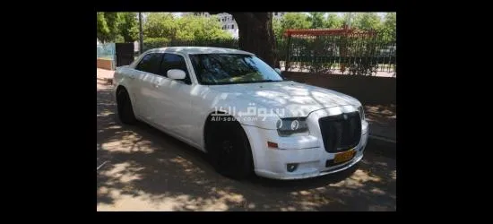 للبيع كلايسلر c300 موديل 2007 - 4
