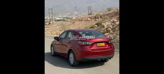 للبيع ياريس1.5 2018 فقط 2950 - 8