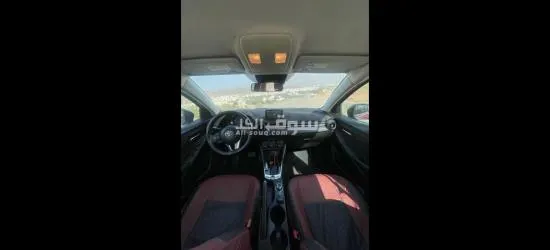 للبيع ياريس1.5 2018 فقط 2950 - 11