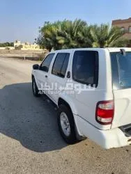 نيسان باثفايندر للبيع المكينه الصغيره3.3 جير عادي - 2