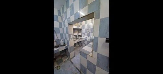 شقة للايجار ١٢٠ريال مكيفه بكامل flat for rent 120omr with Ac - 5