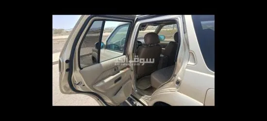 إنفينيتي QX4 وارد نظيف موديل 2001 4X4 مواصفات مميزة Infinity QX4 2001 4X4 Full Options - 6