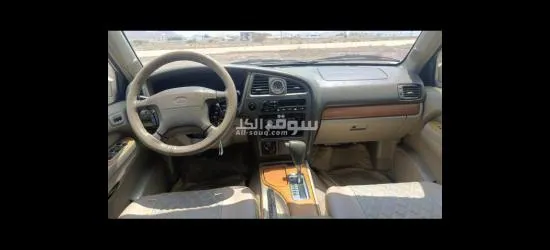 إنفينيتي QX4 وارد نظيف موديل 2001 4X4 مواصفات مميزة Infinity QX4 2001 4X4 Full Options - 8