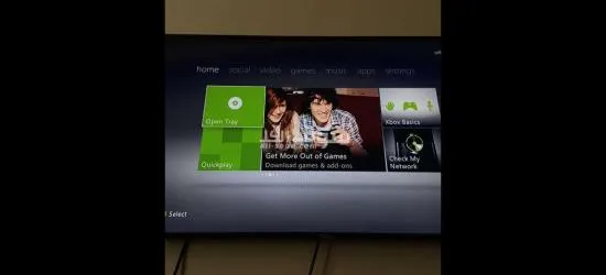 ا**** بو**** شبه جديد