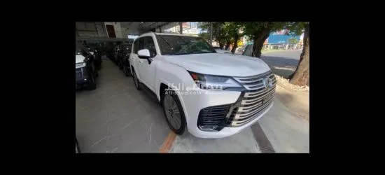 لكزس LX 600 موديل 2023 للبيع