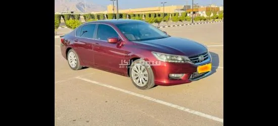 هوندا اكورد 2013 خليجي نظيف جدا