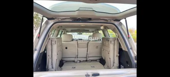 سيارة لاند كروزر2011 نظيفه بحالة الوكالة - 3