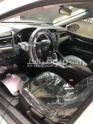 كامري للبيع موديل 2019 نضيفه جدا - 9