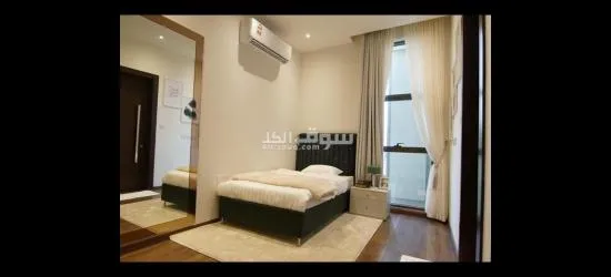 لبيع فله مكونه من 5 غرف موقع ممتاز - 2