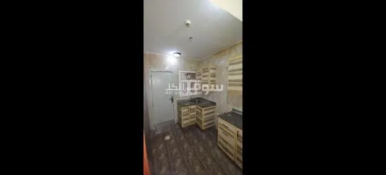 للبيع شقة ممتازة في شارع الخير وبموقع حيوي نشط في المعبيلة الجنوبية بالقرب من الصفاء هايبر ماركت - 3