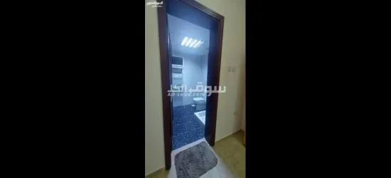 للايجار شقة مفروشة وبموقع حيوي ونشط في المعبيلة بقرب من جميع الخدمات - 4