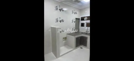 للايجار شقة نظيفة وممتازة في بناية سكنية جديدة في الخوض السادسة بالقرب من جامع حي المعرفة - 3