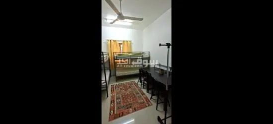 للايجار فيلا مؤثثة وممتازة وبموقع ممتاز بالقرب من مسجد جامع محمد الامين ومن محطة نفط عمان - 5