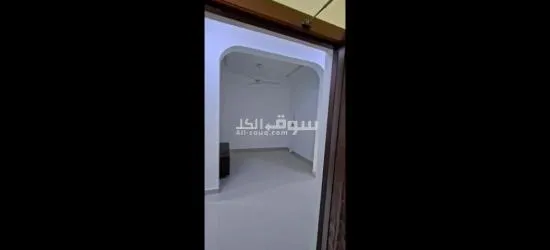 للايجار فيلا مؤثثة وممتازة وبموقع ممتاز بالقرب من مسجد جامع محمد الامين ومن محطة نفط عمان - 9