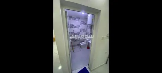 للايجار شقة نظيفة ومفروشة وبموقع ممتاز في المعبيلة خلف نيستو في شارع النزهة في برج النخلة - 7