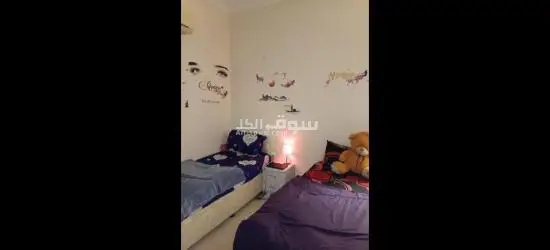 shared room for female 65 OMR location souq madina Sultanat Qaboos