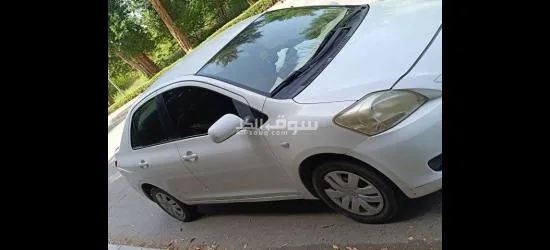 تويوتا ياريس 2011 - 4