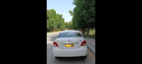 تويوتا ياريس 2011 - 5