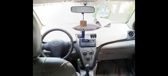 تويوتا ياريس 2011 - 9