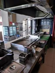 سناك ومطعم لبناني